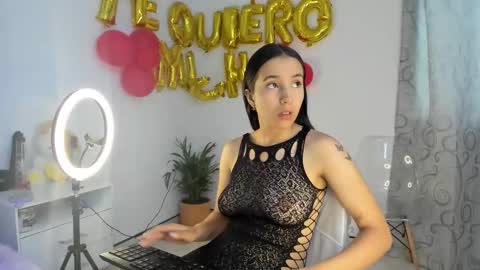 Flufi 740 online show from September 23, 11:37 am