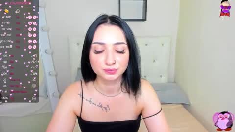 Snapshot of flufyfoxx chatting on March 12, 12:42 am Lina online show from March 12, 12:42 am