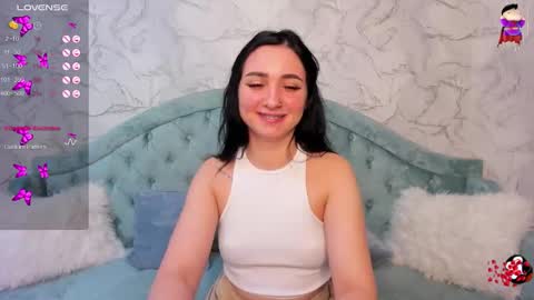 Snapshot of flufyfoxx chatting on September 16, 1:51 am Lina online show from September 16, 1:51 am