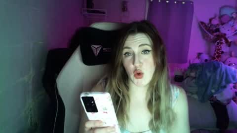 Flux online show from January 7, 3:39 pm