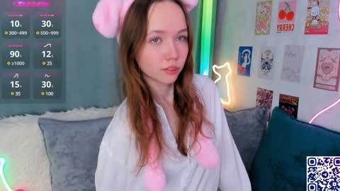 Polly online show from February 6, 10:10 pm