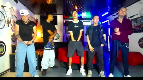 flyckers online show from March 22, 7:18 pm