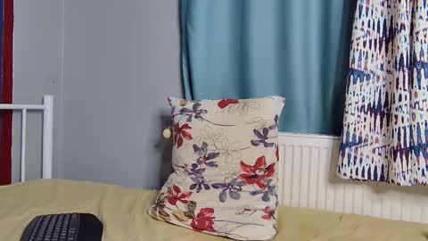 FlyDirty online show from October 5, 9:33 pm