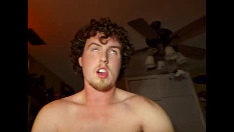 fme_up online show from October 16, 4:01 am