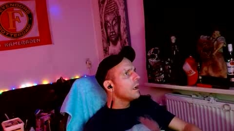 Hard2DaCore22 online show from October 2, 1:48 am