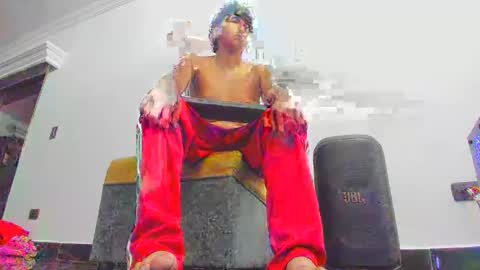 Snapshot of foot_master777 chatting on February 17, 2:09 am foot_master777 online show from February 17, 2:09 am