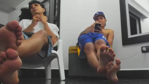 Snapshot of foot_master777 chatting on March 2, 3:24 am foot_master777 online show from March 2, 3:24 am
