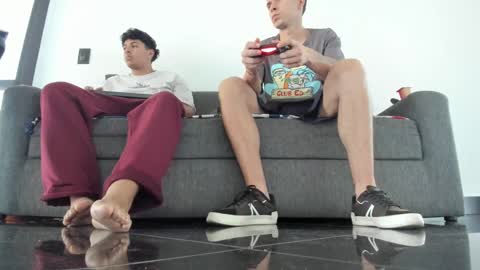 foot_master777 online show from September 27, 6:16 pm