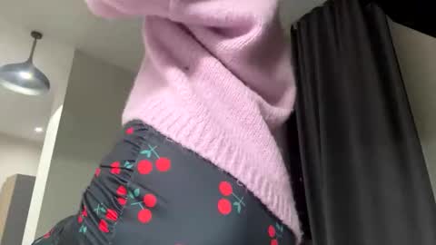 forbiddennvelvet online show from November 13, 8:55 pm