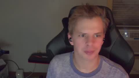 forever_broken online show from November 2, 5:40 am