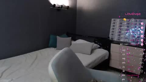 Julia online show from March 14, 2:48 am