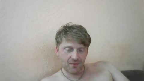 forgotten_lover online show from July 3, 3:50 pm