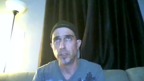 Snapshot of fouraide42 chatting on February 28, 3:59 am fouraide42 online show from February 28, 3:59 am