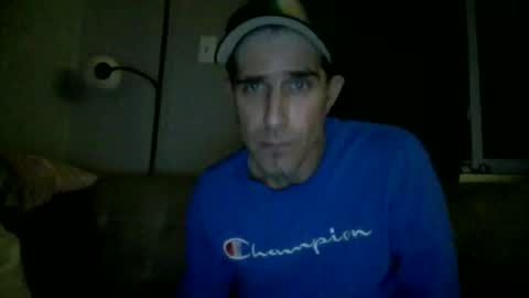 Snapshot of fouraide42 chatting on December 26, 11:10 am fouraide42 online show from December 26, 11:10 am