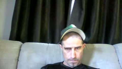 Snapshot of fouraide42 chatting on March 2, 9:11 pm fouraide42 online show from March 2, 9:11 pm