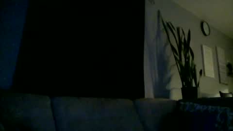 Snapshot of fouraide42 chatting on March 8, 3:17 am fouraide42 online show from March 8, 3:17 am