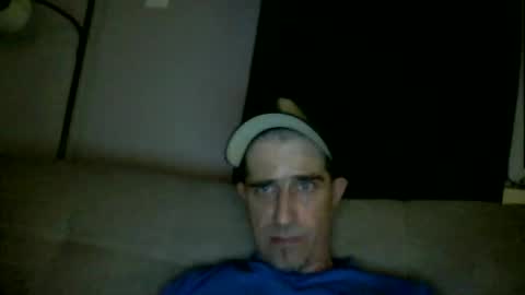 Snapshot of fouraide42 chatting on December 26, 5:04 am fouraide42 online show from December 26, 5:04 am