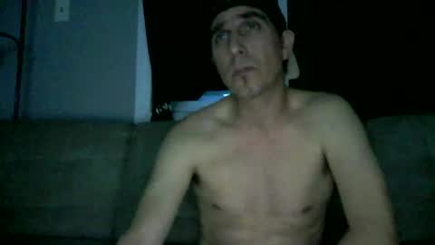 Snapshot of fouraide42 chatting on February 22, 12:08 pm fouraide42 online show from February 22, 12:08 pm