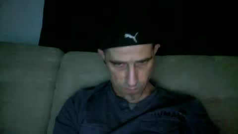Snapshot of fouraide42 chatting on February 27, 2:03 am fouraide42 online show from February 27, 2:03 am