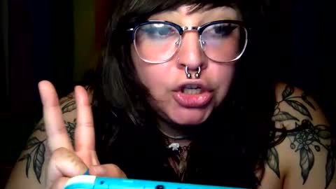 Snapshot of foxdarling96 chatting on September 13, 4:15 am foxdarling96 online show from September 13, 4:15 am