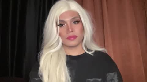 KITTY online show from April 8, 8:39 am