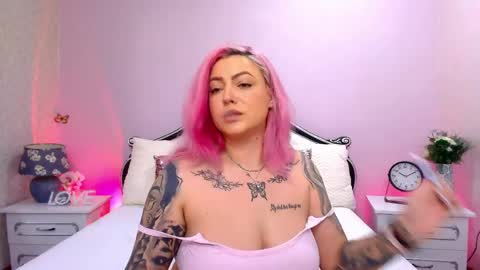 Clarise online show from April 8, 5:27 pm