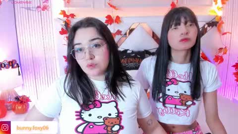 FOXY AND BUNNY online show from October 20, 4:06 am