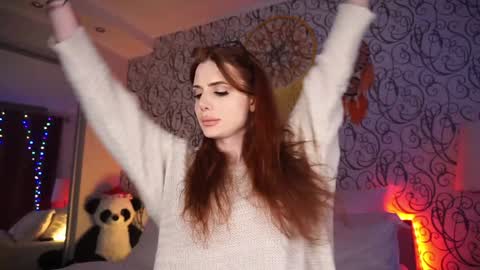 FoxyIrene online show from January 11, 2:25 pm