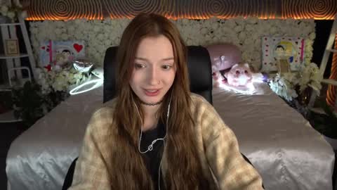 Maya online show from April 7, 12:40 pm