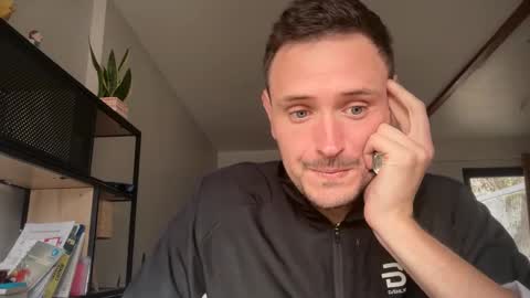 fraisetagada359 online show from November 2, 11:10 am