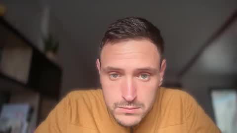 fraisetagada359 online show from November 3, 3:57 pm