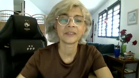 francelune online show from December 7, 4:15 am