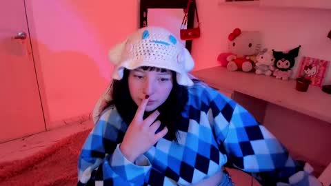francesca_7 online show from January 24, 6:35 pm
