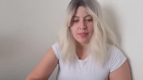 Francesca online show from October 24, 9:15 pm