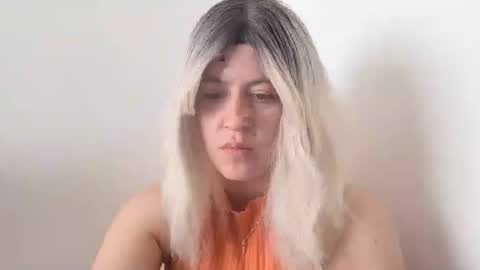 Francesca online show from October 4, 6:39 pm