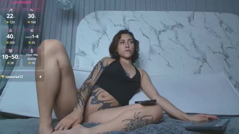 franchesca_de_luca online show from November 2, 5:18 am