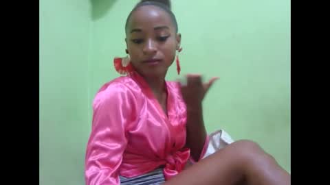 francine925426 online show from May 7, 7:26 am