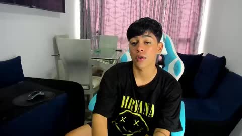 Snapshot of franco_rizzo01 chatting on February 13, 9:06 pm frank online show from February 13, 9:06 pm