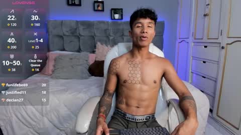 frank98_ online show from September 13, 11:29 pm