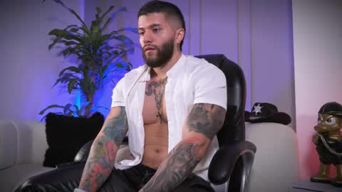 Frank Farrell. Hey remember to give me a thumbs up Ty online show from April 15, 11:27 pm