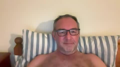 franksgreat online show from February 28, 1:09 am