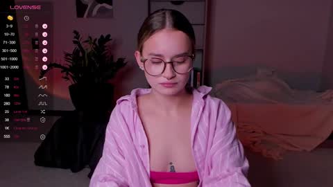 Frann online show from November 2, 6:19 pm