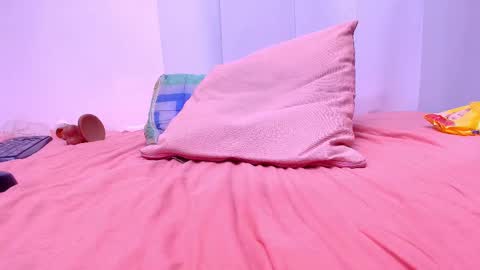 Snapshot of franyeli_5 chatting on March 1, 10:21 pm FRANYELY online show from March 1, 10:21 pm