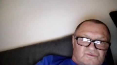 Wolfi online show from February 27, 8:35 am