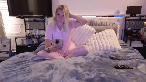 Fucking Fitness online show from October 21, 5:23 am