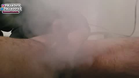 FreakoVix      online show from January 16, 5:42 am