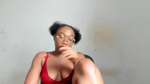Freaky ebonygirl online show from September 28, 2:04 pm