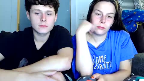 OF-iloveyouxoxo33 online show from October 10, 2:39 am