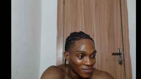 freakyslut30 online show from February 11, 10:50 pm