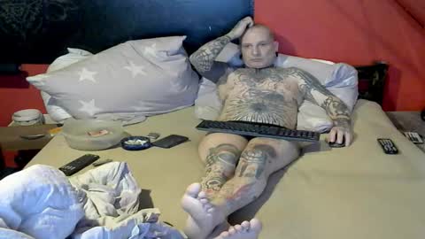 Lars online show from October 5, 8:49 pm